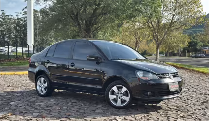 Volkswagen polo sedan 1.6 mi total flex 8v 4p