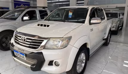 Toyota hilux cd4x4 le 2015