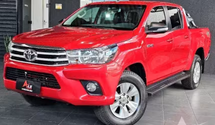 Hilux 2.8 sr automático 4x4 2017 - confira!