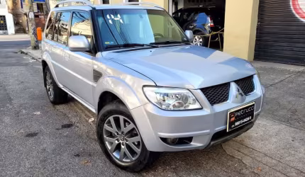 Mitsubishi pajero tr4 2014 2.0 4x2 16v 140cv flex 4p manual