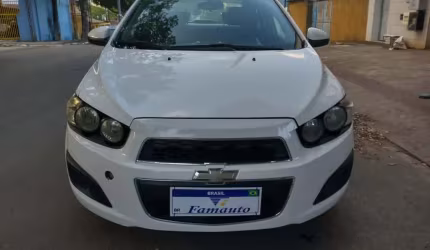Chevrolet sonic 2013 1.6 lt sedan 16v flex 4p automático