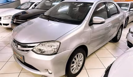 Etios xls sedan 1.5 - 2016