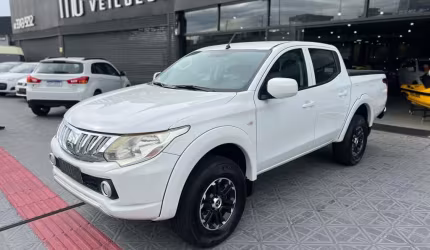 Mitsubishi l200 triton sport gls 2.4 cd diesel aut.