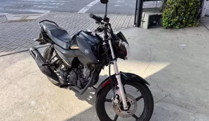 Yamaha ybr150 factor ed 2024 troco e financio