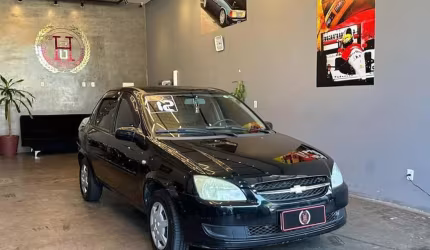 Chevrolet classic ls 2012