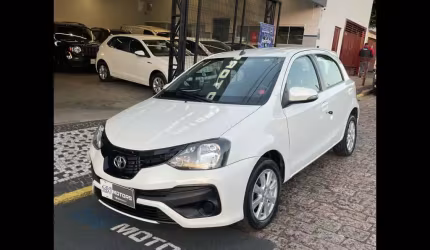 Etios x plus 1.5 flex 16v 5p aut.