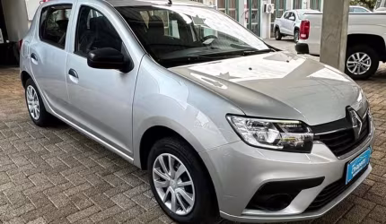 Renault sandero life flex 1.0 12v 5p mec.  2020