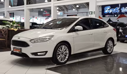 Ford focus 2.0 se sedan 16v flex 4p automático