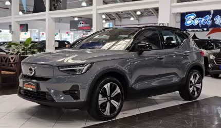 Volvo xc40 p6 recharge electric plus awd