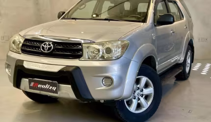 Toyota hilux sw4 sr 4x2 2.7/ 2.7 flex 16v aut.