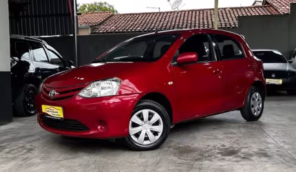 Etios 1.3 xs 2013 extremamente conservado