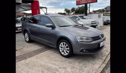 Volkswagen jetta comfortline 2.0 t.flex 8v 4p tipt.