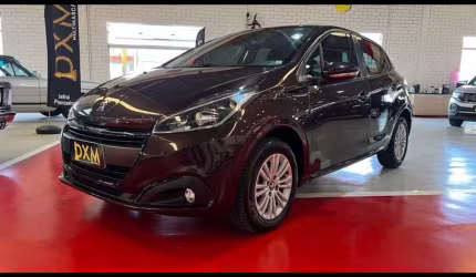 Peugeot 208 active pk at 2020