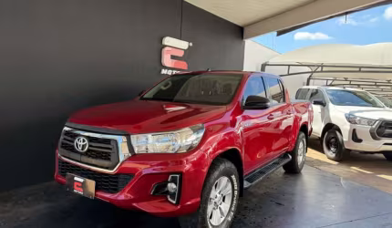 Toyota hilux 2.8 sr challenge 4x4 cd tdi 4p
