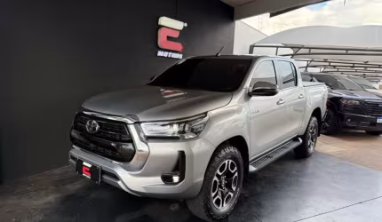 Toyota hilux 2.8 tdi srx plus cd 4x4 4p