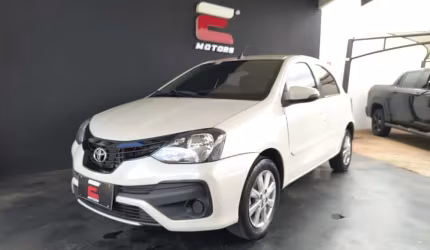 Toyota etios 1.5 x plus 16v 4p