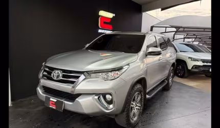 Toyota hilux sw4 2.7 srv 4x2 16v