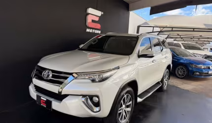 Toyota hilux sw4 2.8 srx diamond 4x4 turbo