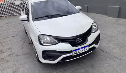 Etios sedan 1.5x 19/20 oportunidade