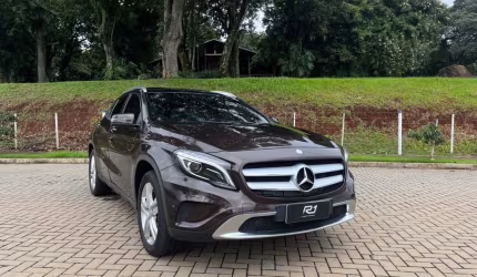 Mercedes-benz gla 200 200 vision 1.6/1.6 tb 16v flex aut.
