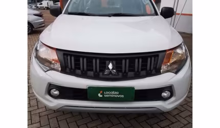 Mitsubishi l200 triton 2023 2.4 16v turbo diesel gl cd 4x4 manual