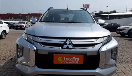 Mitsubishi l200 triton 2023 2.4 16v turbo diesel sport hpe cd 4p 4x4 automático