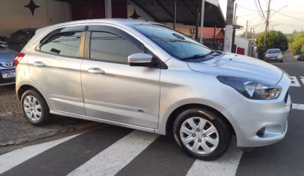 O ford ka combina estilo, economia e desempenho em um unico pacote, confira!!!!