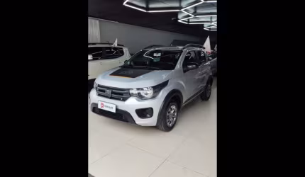 Fiat mobi trekking 1.0 flex 5p.
