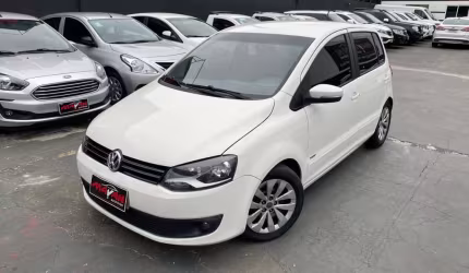 Volkswagen fox 1.0 8v (g2) 4p 2014