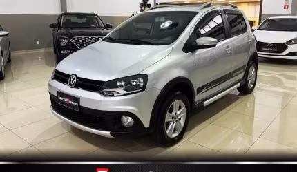 Crossfox 1.6 mi 8v flex manual apenas 73 mil km