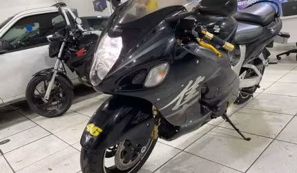 Suzuki hayabusa gsx 1300r r