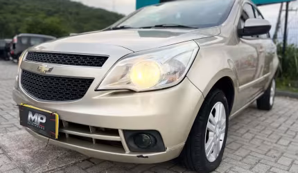 Chevrolet agile ltz 1.4 mpfi 8v flexpower 5p  - bege - 2012/2012