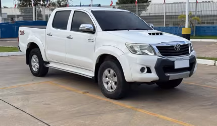 Toyota hilux cd4x4 srv 2012