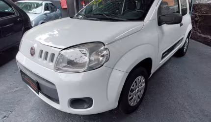 Uno vivace 1.0 2015 2 portas 
