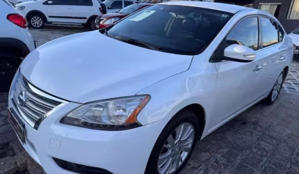 Nissan sentra 20sl cvt 2015