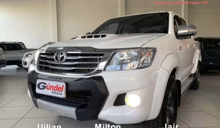 Toyota hilux cd srv d4-d 4x4 3.0 tdi diesel aut