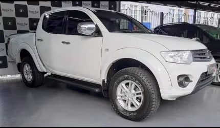 Mitsubishi l200 triton hpe d 2015