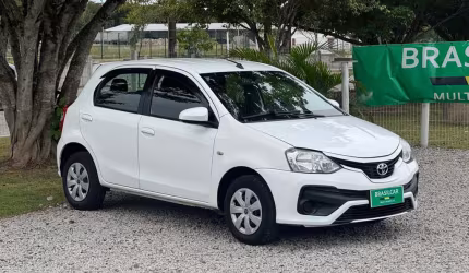 Toyota etios xs 1.5 flex 16v 5p mec.