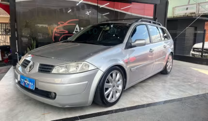 Megane dynamique 1.6                            ano 2013