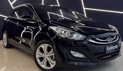 Hyundai i30 /  1.8 - preta - 2014/2015