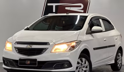 Chevrolet onix 1.0 lt 2013