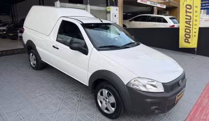 Fiat strada working hard 1.4 fire flex 8v cs  - branca - 2019/2020