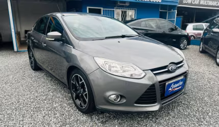 Ford focus sed. titanium 