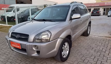 Tucson gls 2.7 teto solar 4wd 180cv 