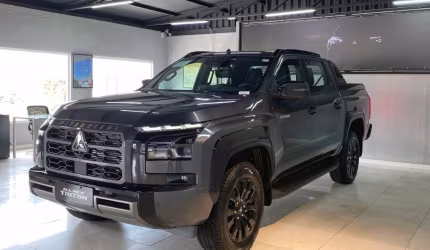Nova mitsubishi triton katana