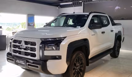 Nova mitsubishi triton katana