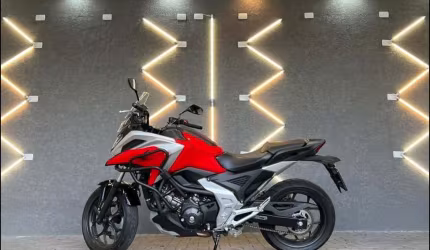 Honda nc 750x 2023