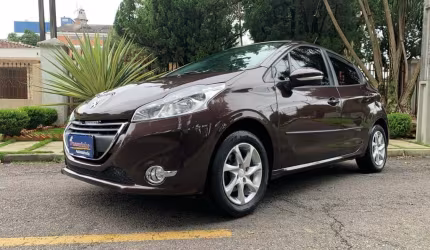 Peugeot 208 allure 2014