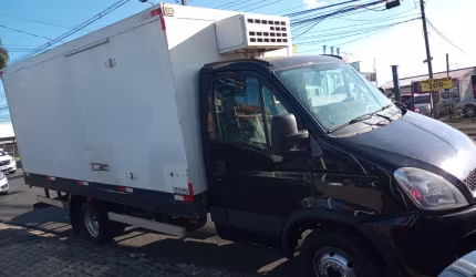 Iveco daily furgão refrigerado 55c17