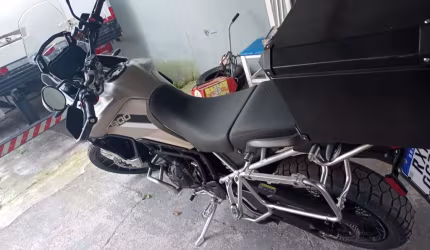 Triumph  tiger 900 gt pro cinza